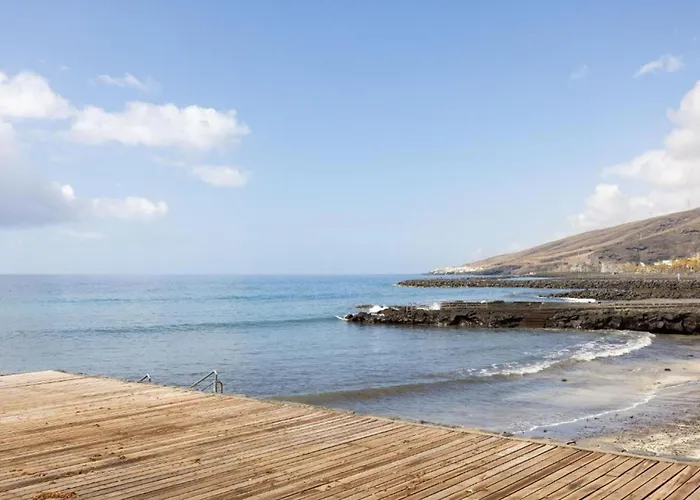 Live Puertito Muelle * 푸에르토 데 기마르