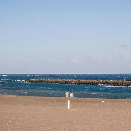 Live Puertito Muelle Apartment *